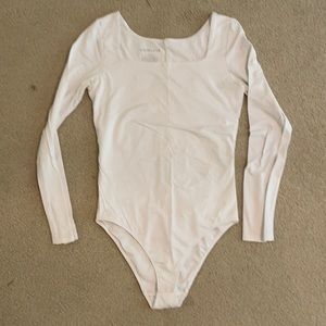 White long sleeve everlane bodysuit